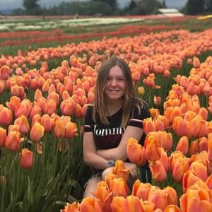 Meet your Posher, Lacey